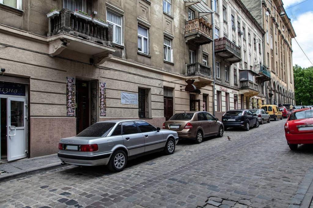 Romantic Apartments - Центр Львова , З Видом На Місто Dış mekan fotoğraf